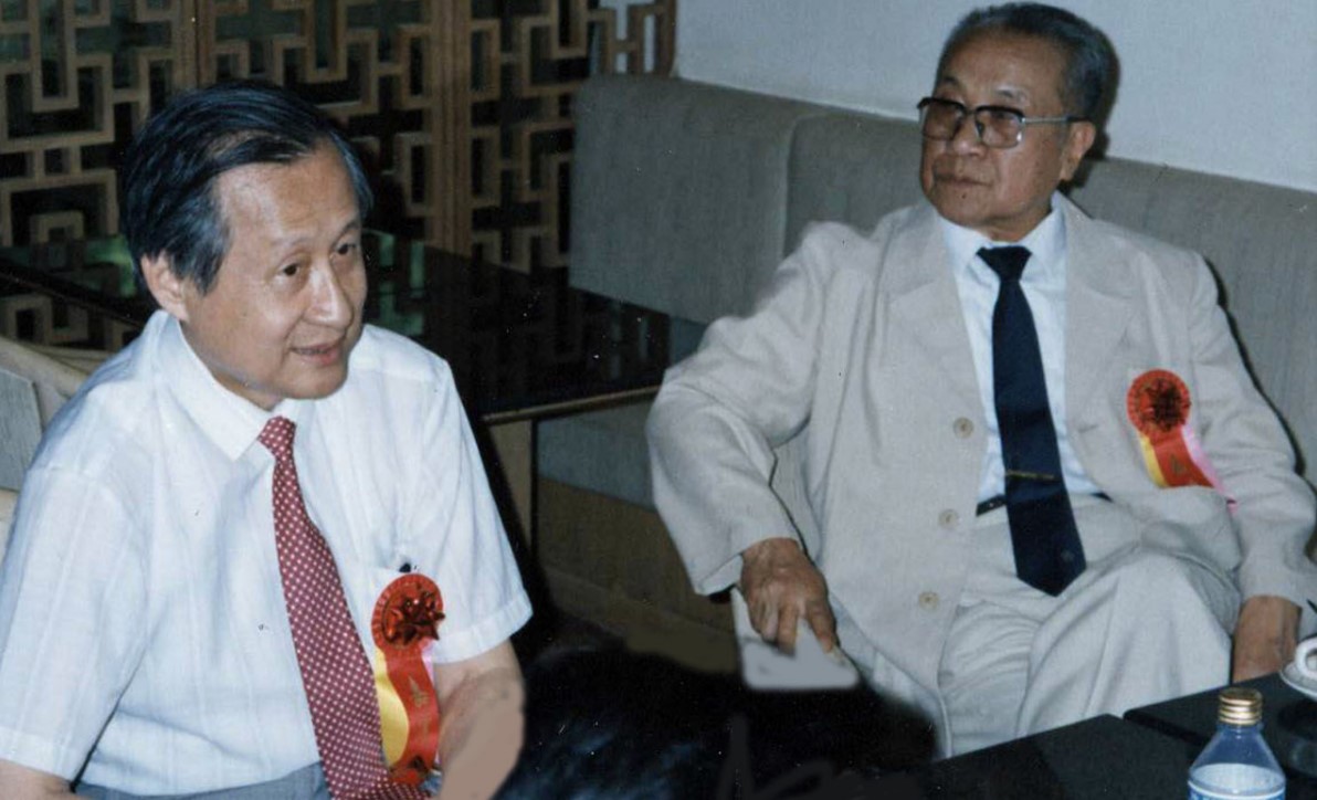 中國經(jīng)濟體制改革基金會高尚全：追思安志文同志